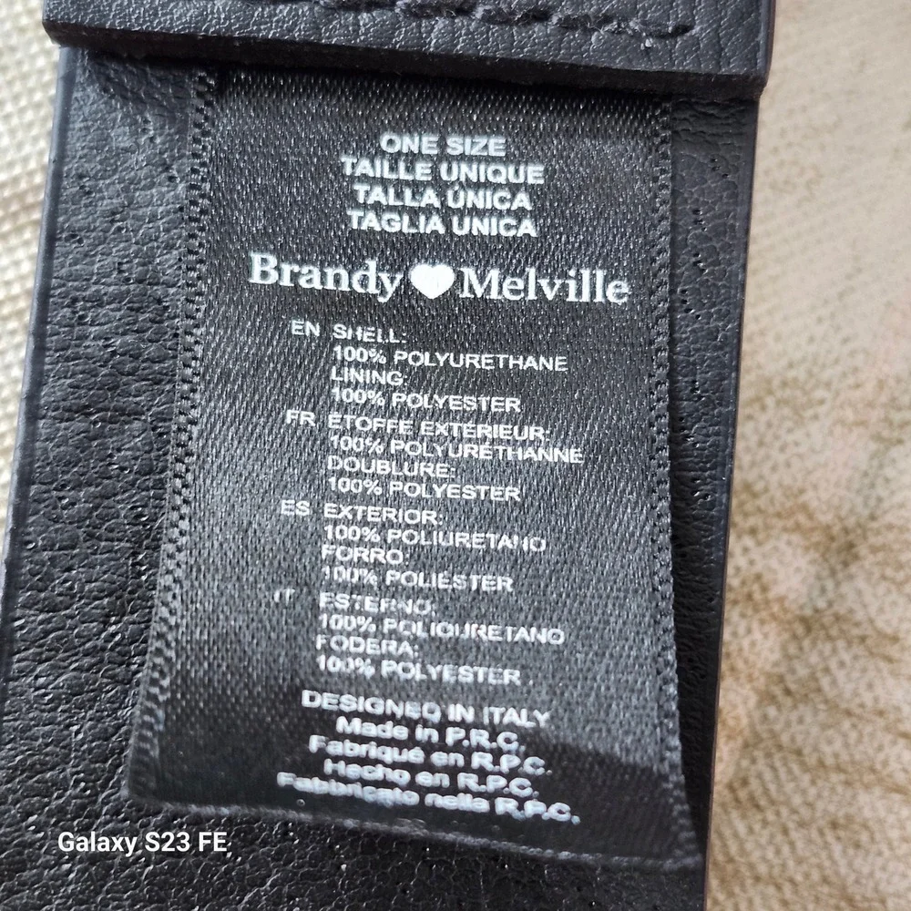Brandy‎ Melville Belt Women OS Black Vegan  Leather Silver Circle Buckle